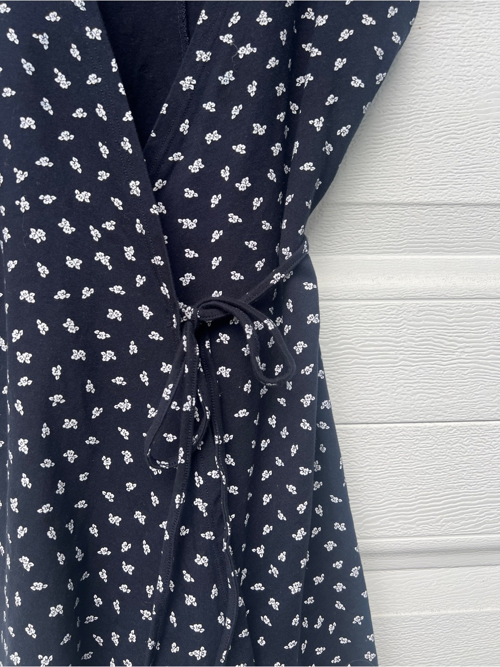 Brandy Melville Navy Mini Wrap Stretch Dress with White Floral Print - Picture 3 of 5